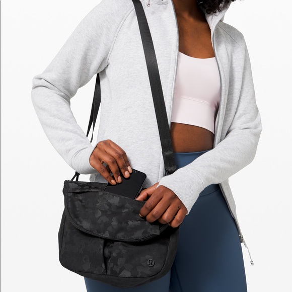 lululemon gathered handle crossbody